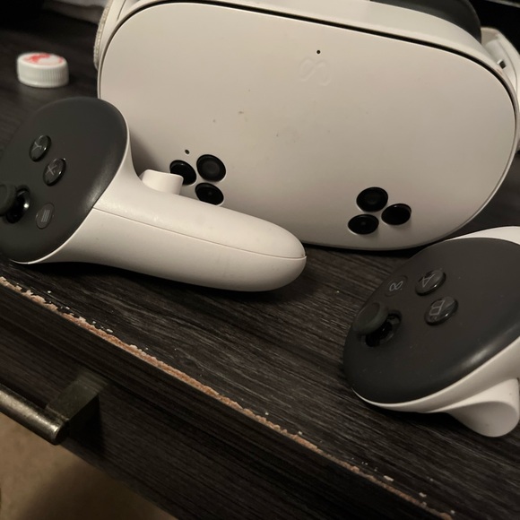 VR Headset and Controllers - White and Black